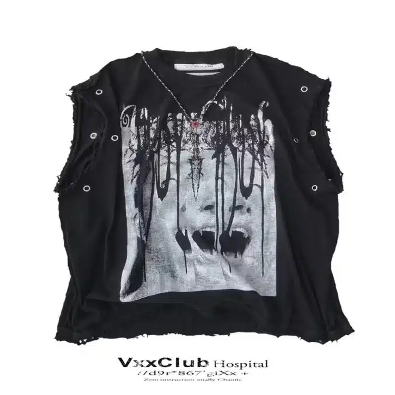 Chakota Wear | Blusas y Tops Streetwear de Estilo Grunge Oscuro